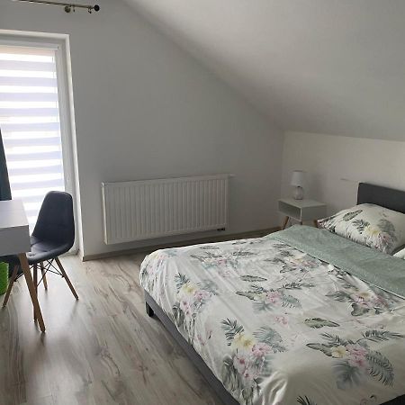Apartamenty - Pod Wierzbami Dwikozy Bagian luar foto