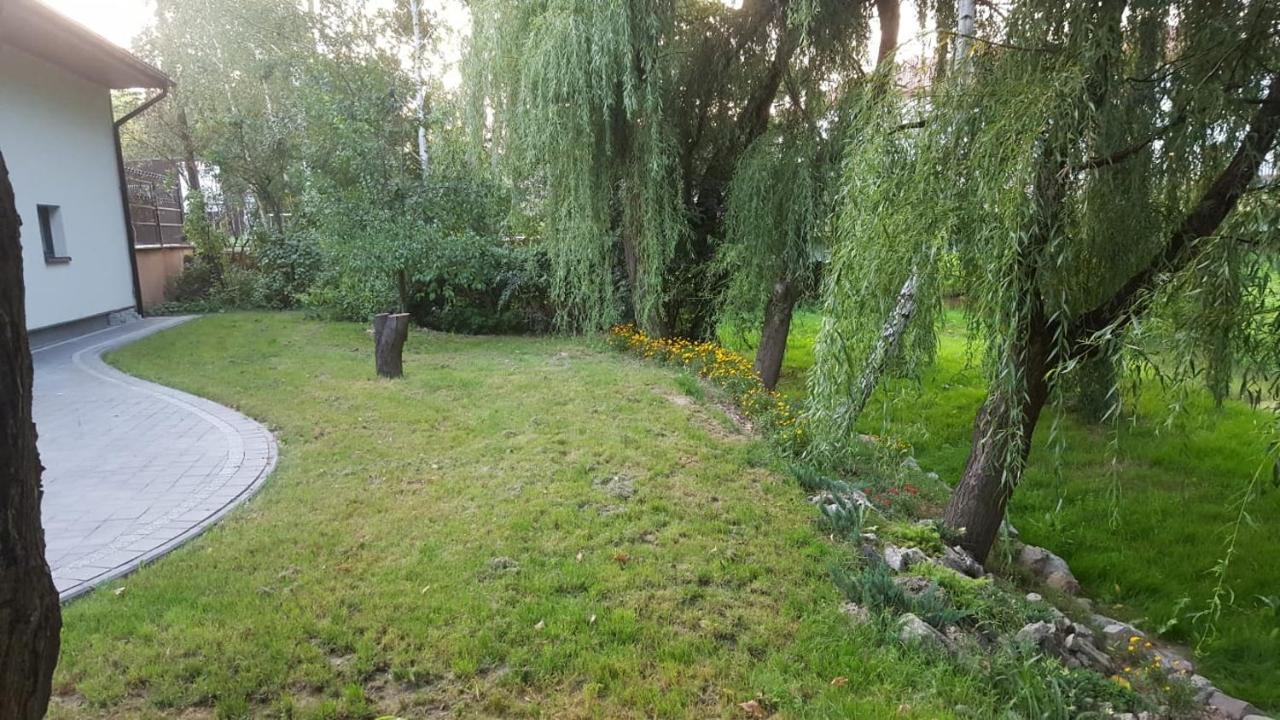 Apartamenty - Pod Wierzbami Dwikozy Bagian luar foto