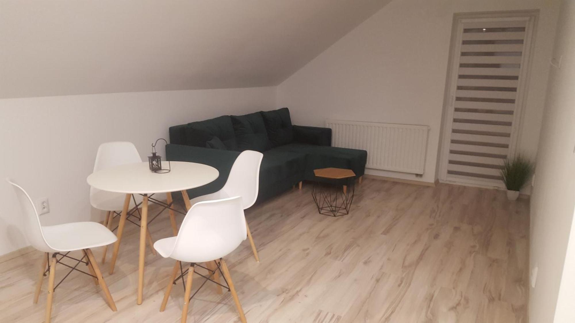 Apartamenty - Pod Wierzbami Dwikozy Ruang foto