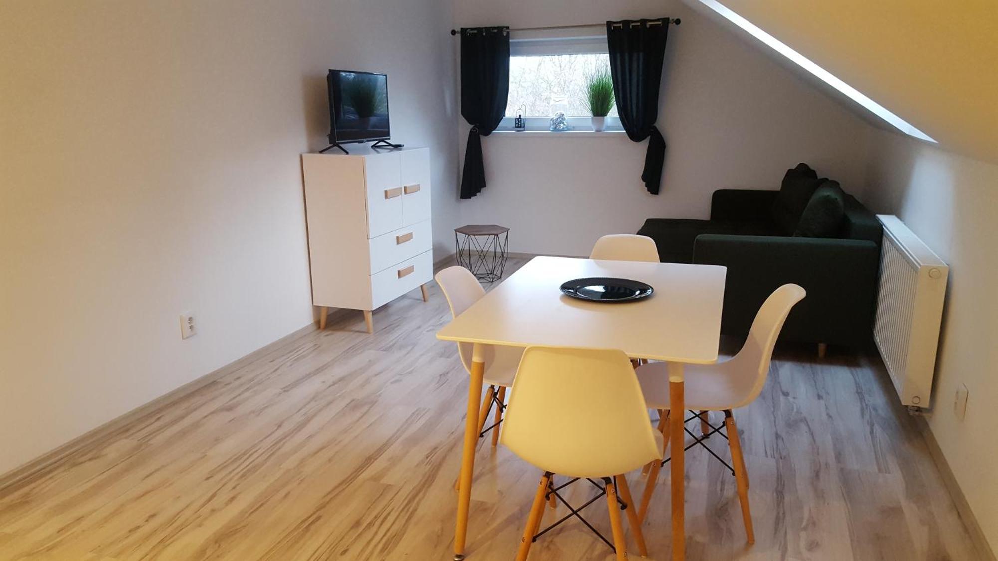 Apartamenty - Pod Wierzbami Dwikozy Ruang foto